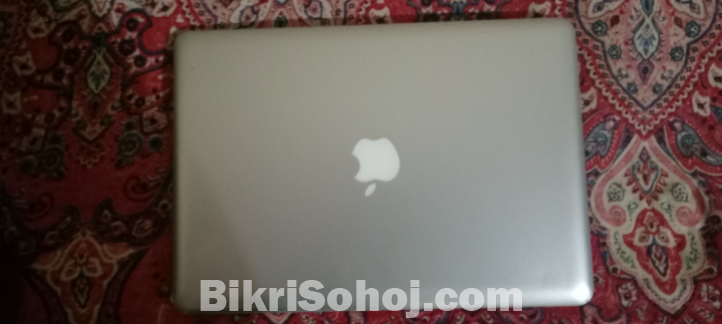 Apple,MacBook PRO 2012